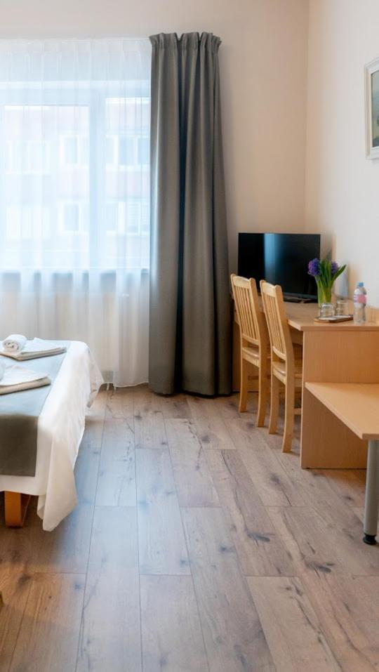 Aribe Hotel Klaipeda, Free Parking Eksteriør billede